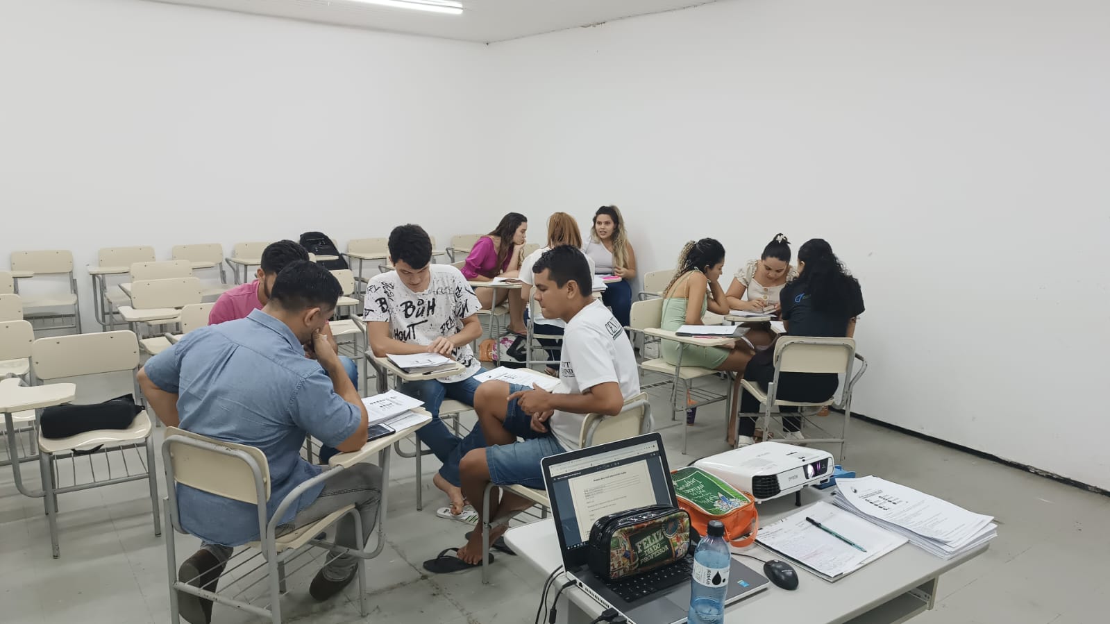 Curso de Inglês com ênfase em conversação está com inscrições abertas -  Campus Feliz